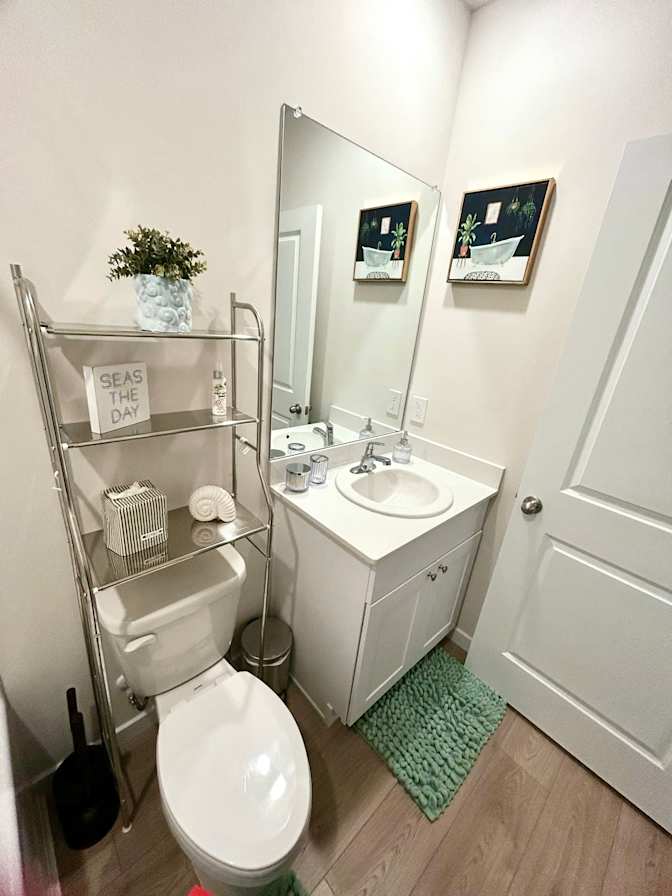 Alexander Howard's room