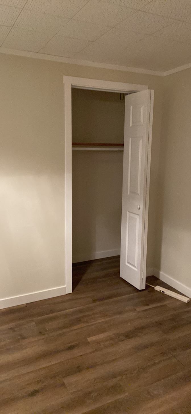 Nas's room
