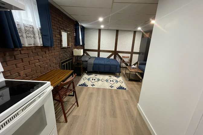 Donna's room