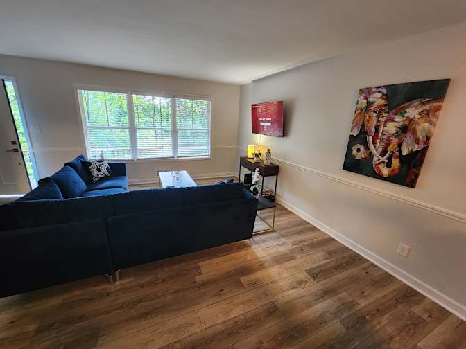 CL&C Property Management and Consulting's room
