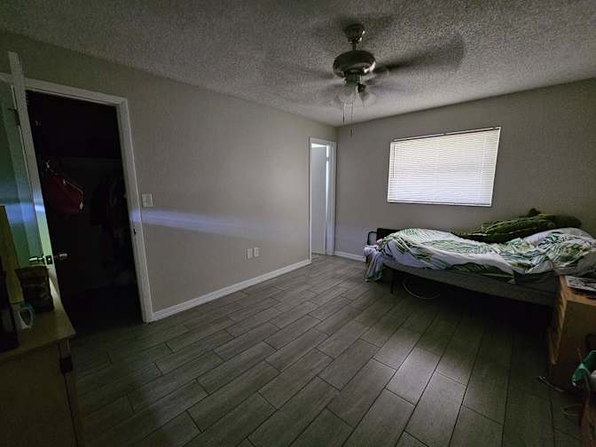McKinna's room