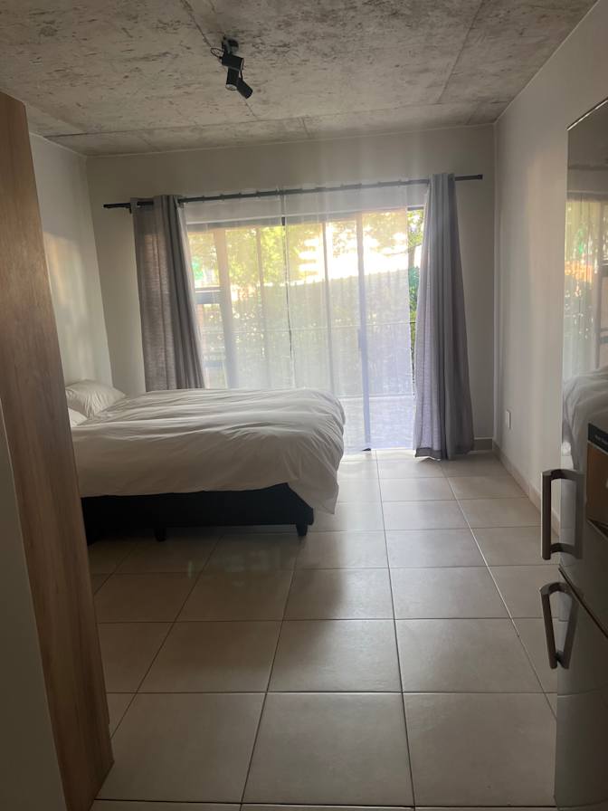 nomvuyo diko's room