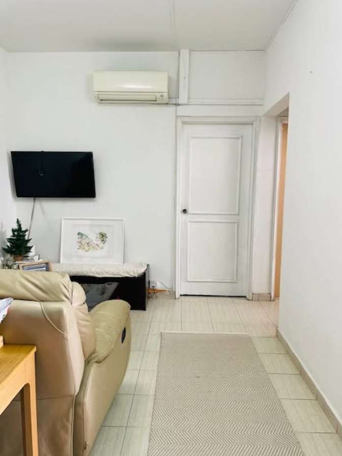 Naomi's room