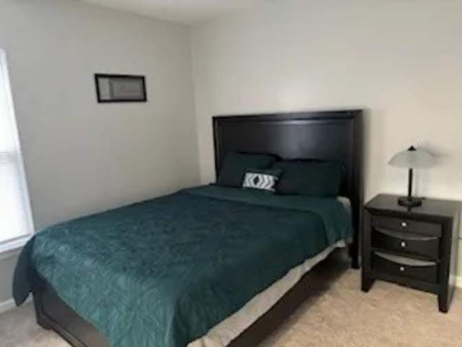 Alcove Rooms's room