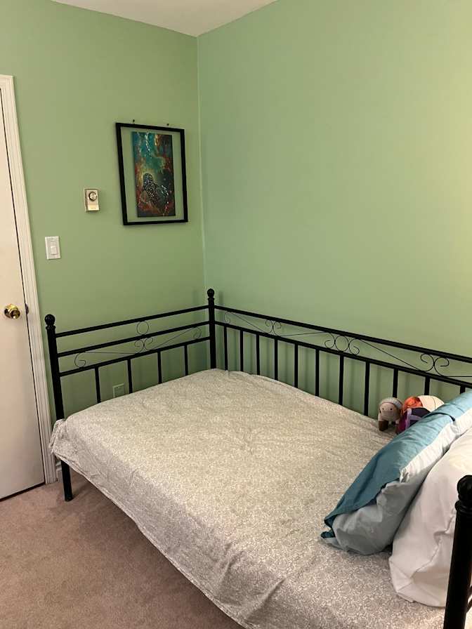 Caitlin's room