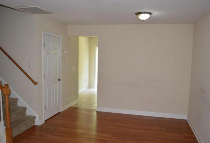 Alcove Rooms's room