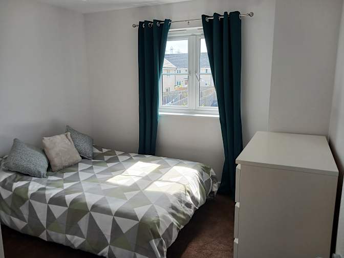 Darren's room
