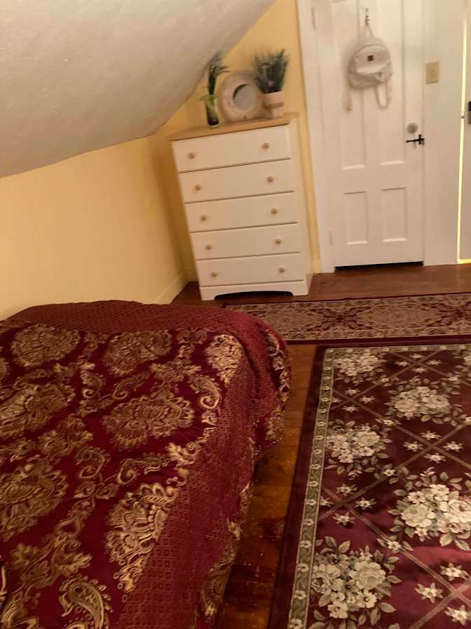 Naira's room