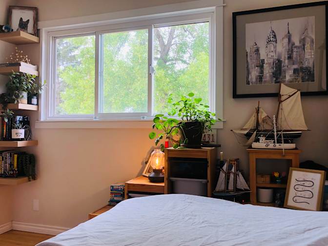 Jennifer's room