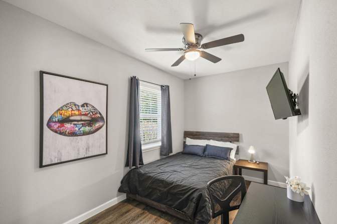 PadSplit's room
