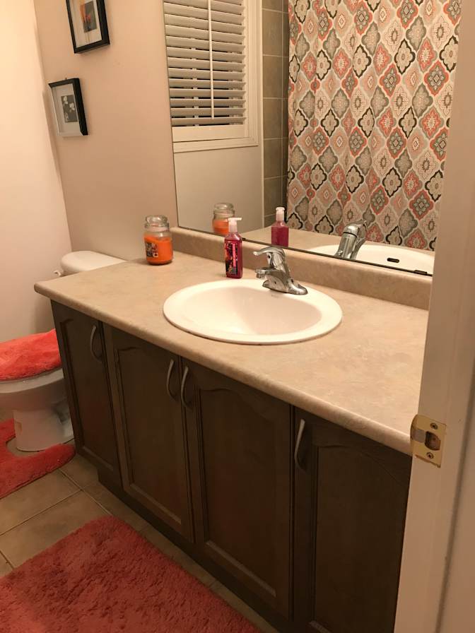 Shelly-Ann Green's room