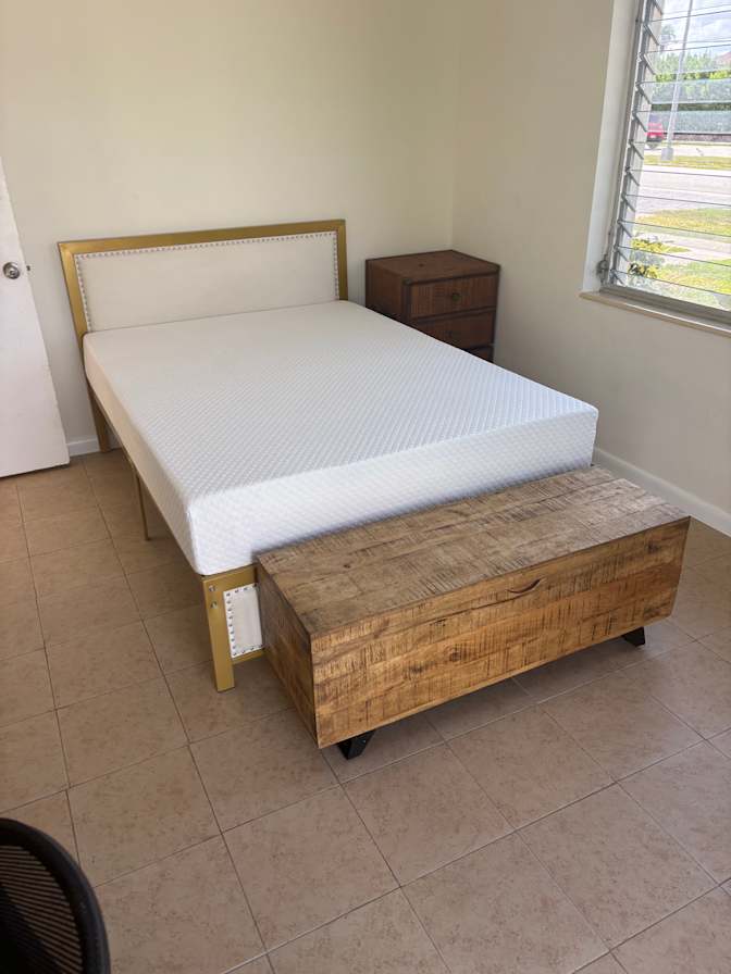 Gerry's room
