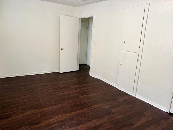 Dorris's room