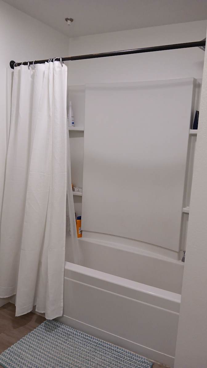 Ken's room