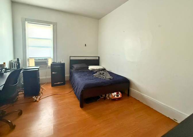 Vasyl's room