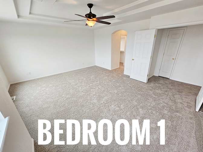 HomeCrew's room