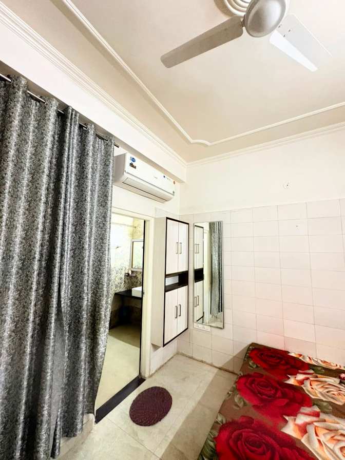 Samarth Srivastava's room