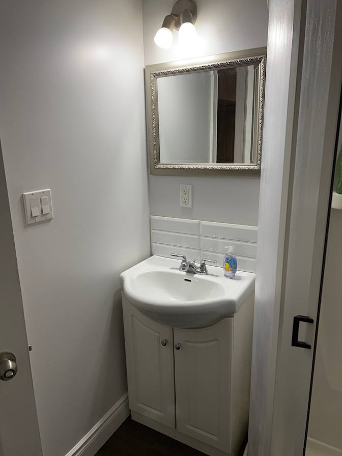 Nick Sarkovski's room