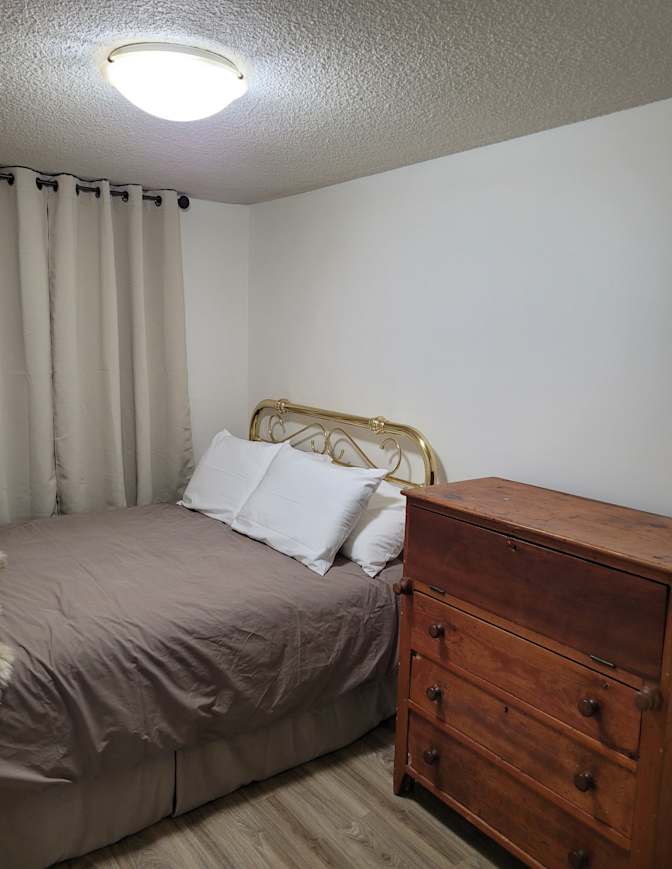 Karen Hughston's room