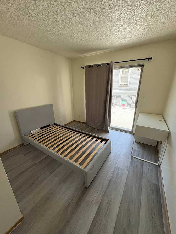 avani's room