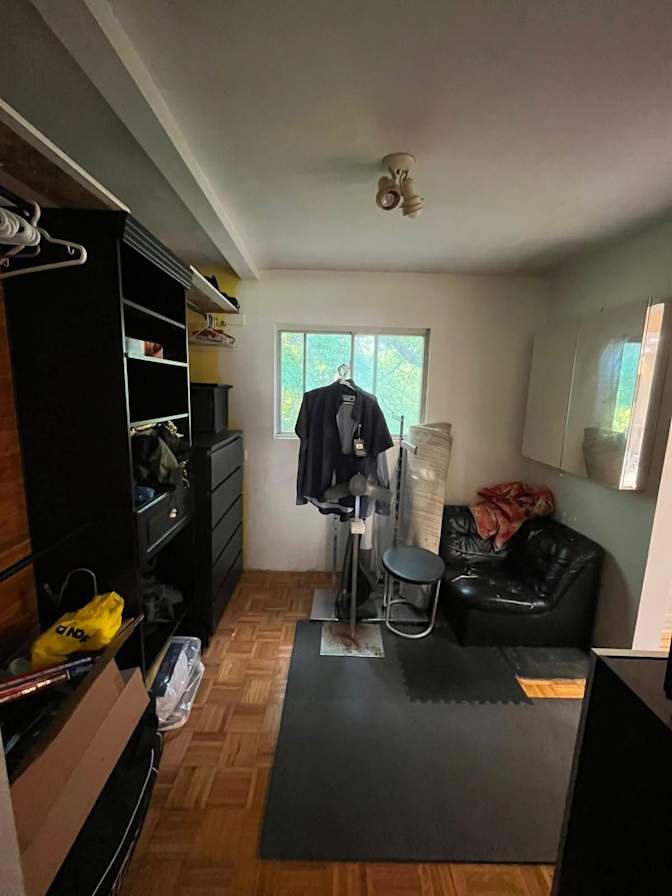 Clau Diaz's room