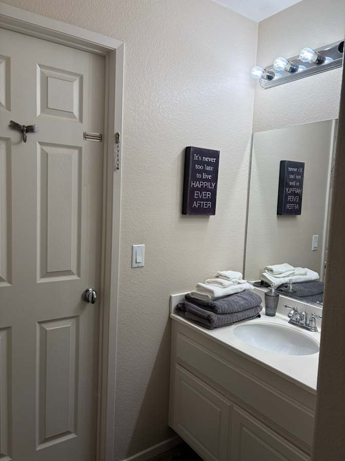 Maureen's room