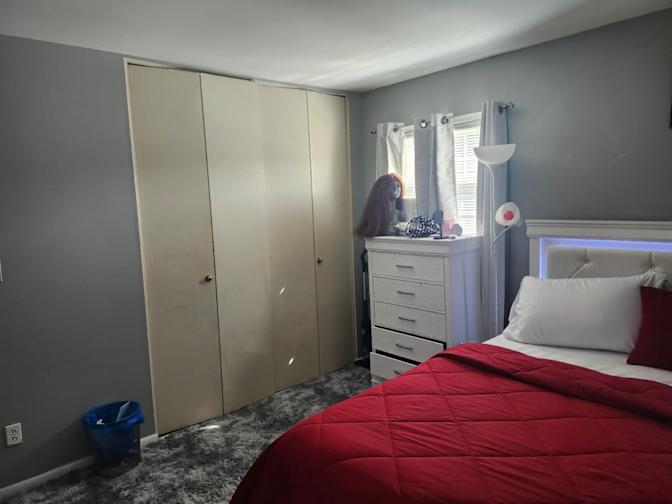 Gbenga's room