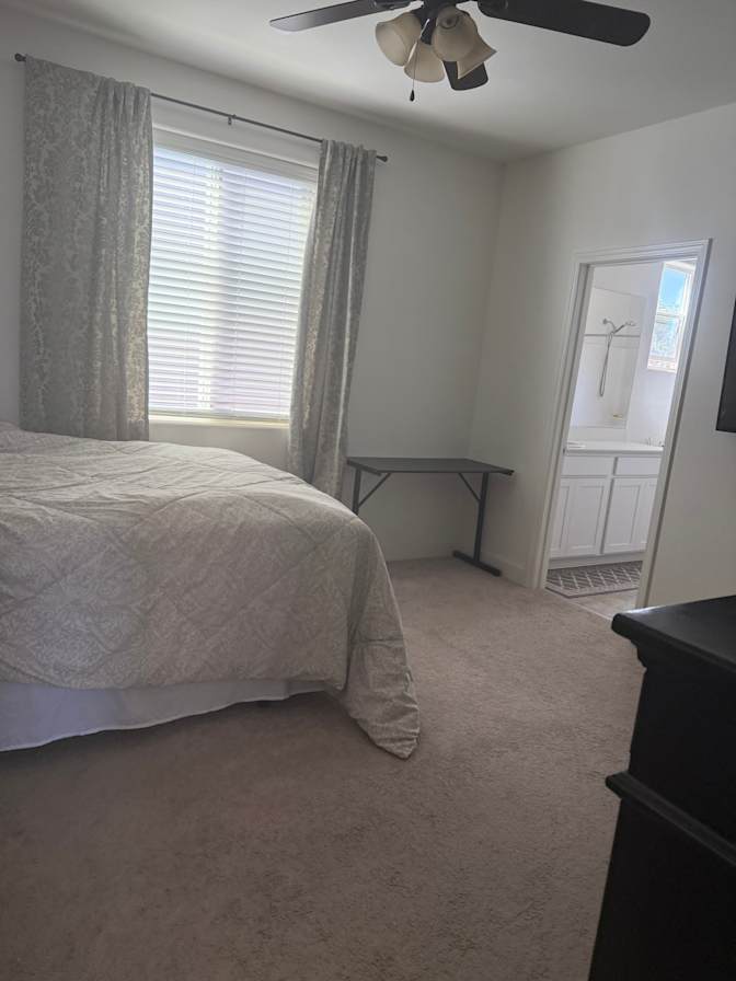 Melissa Silva's room