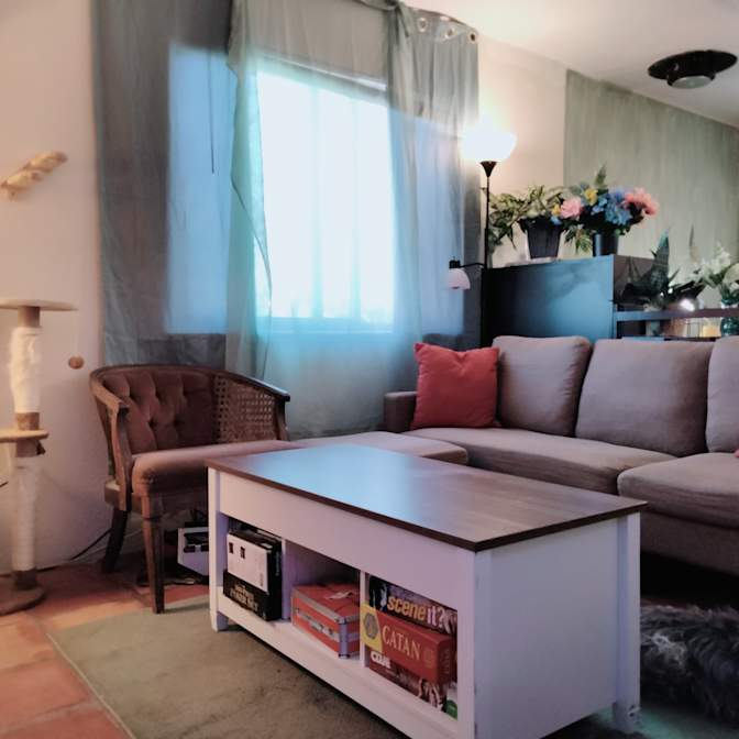 Silvia's room