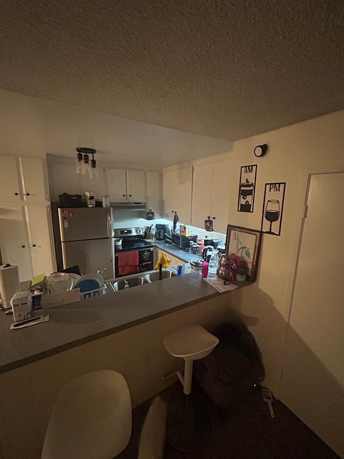 gabriel f.'s room