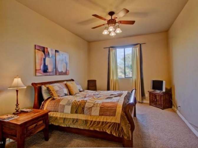 Carmen's room