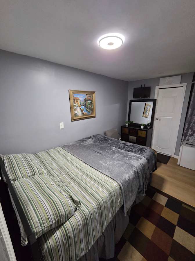 Sandra  N's room