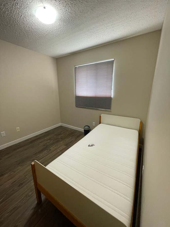 Raymond  Acordon's room