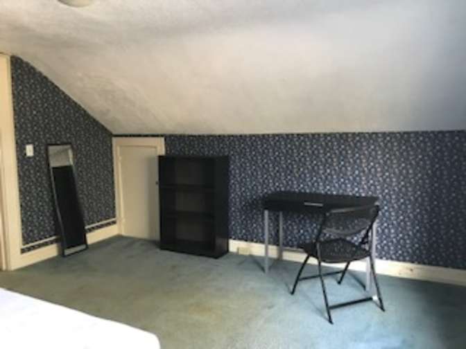 Craig's room