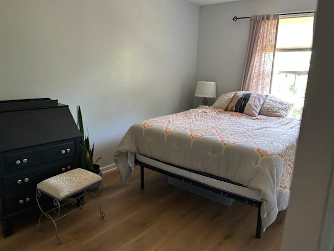 Nedeye's room