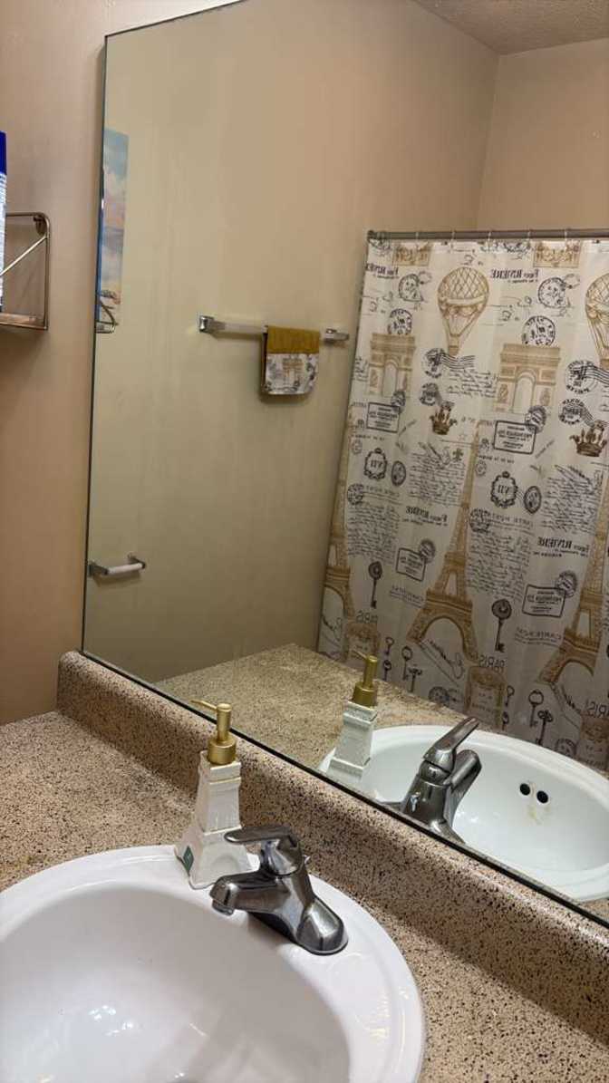 Eddie's room
