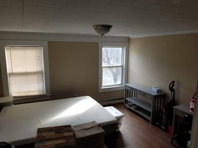 Jason C Johnson's room