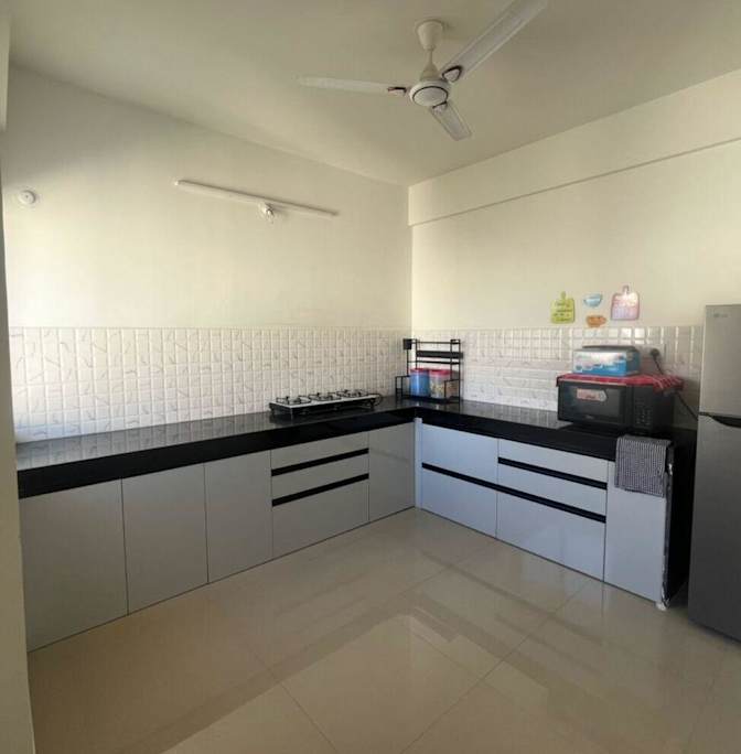Jay Shukla's room