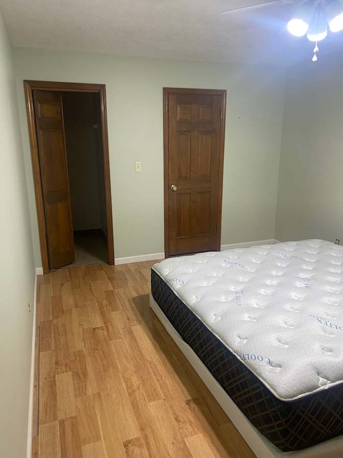 carolina's room