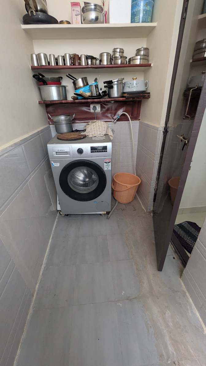 Praveen kumar's room
