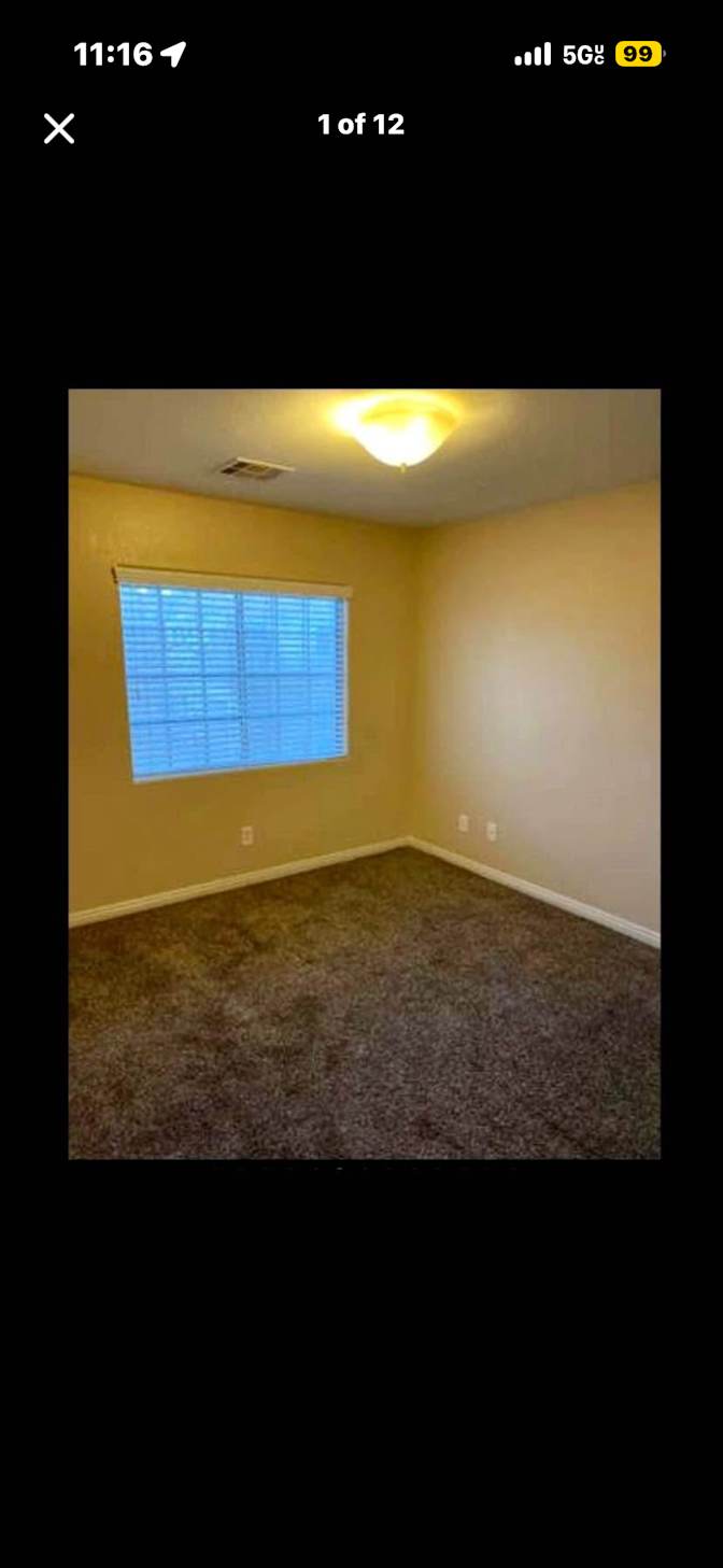 Courtney's room