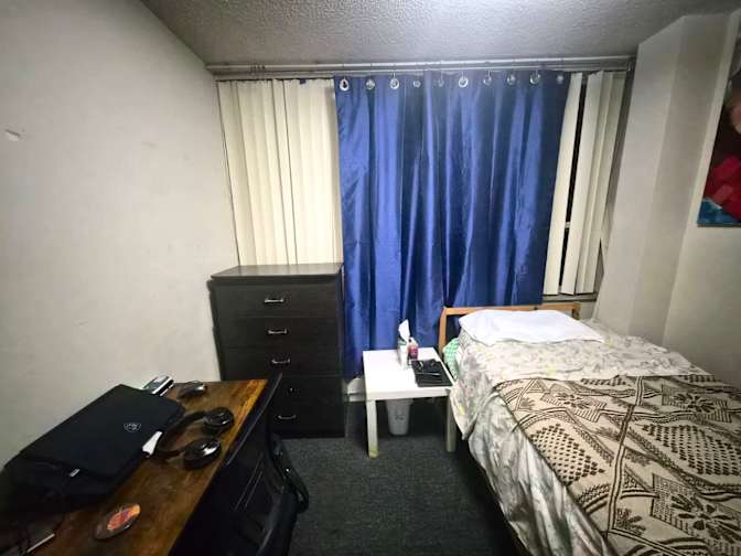 Tattys Corella's room