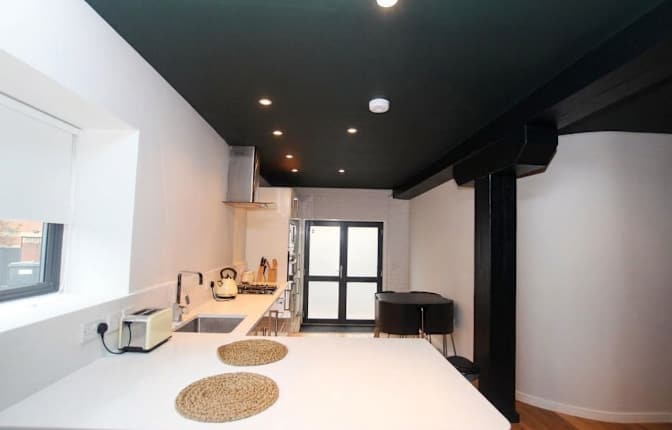 jesoon's room
