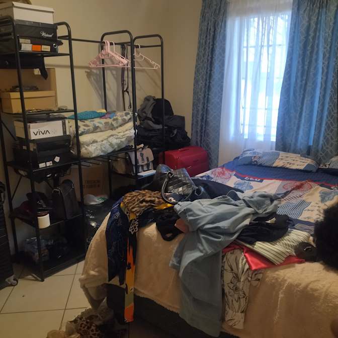 Bonga's room