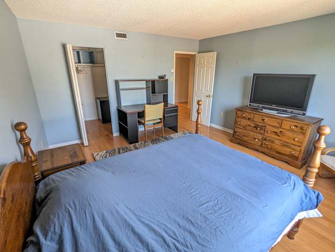 Pat Orchard's room