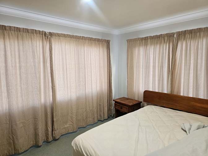 Antony Syms's room