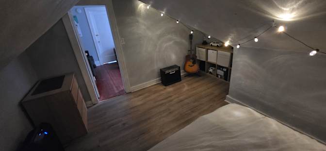 Jason Kim's room