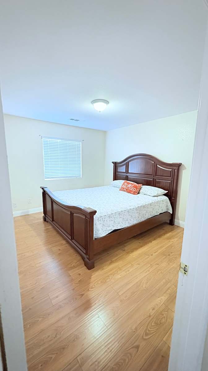 Marifer's room