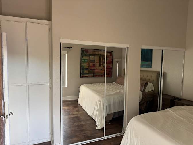 Robert's room
