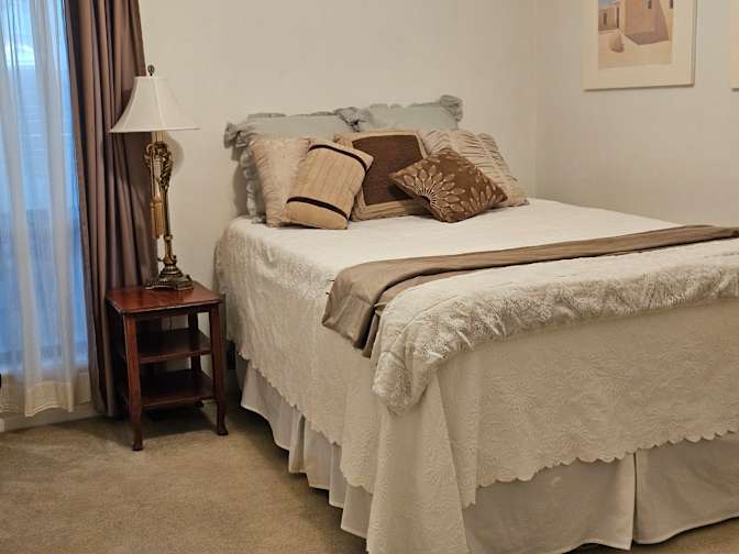 Donna's room